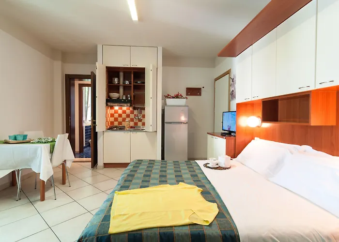 Riviera Aparthotel 3*