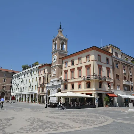 Riviera 3*