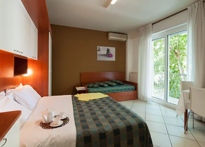 Riviera 3* Римини