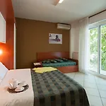 Riviera 3* רימיני